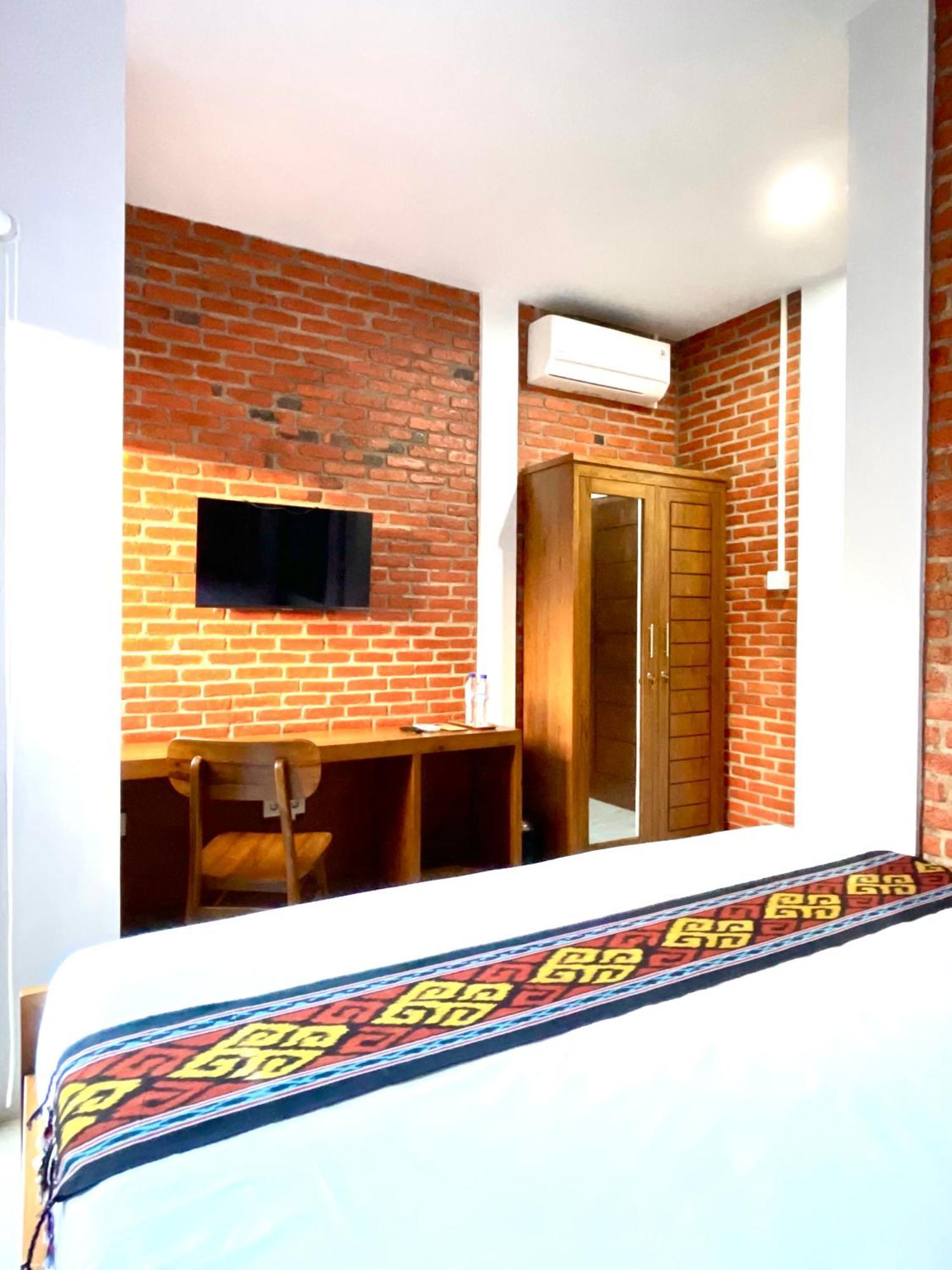 Puu Pau Hotel & Coffee Shop Labuan Bajo Zewnętrze zdjęcie