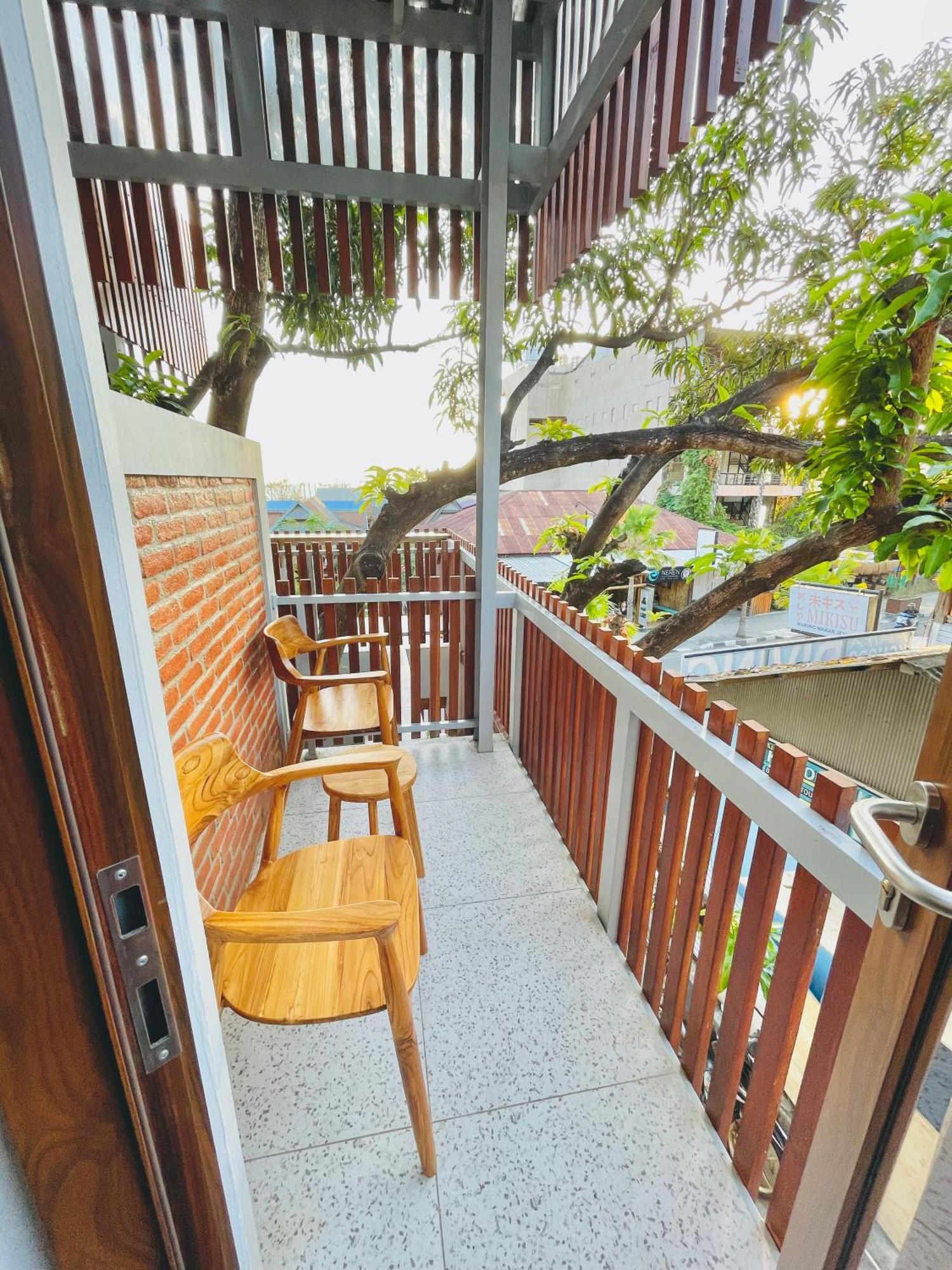 Puu Pau Hotel & Coffee Shop Labuan Bajo Zewnętrze zdjęcie